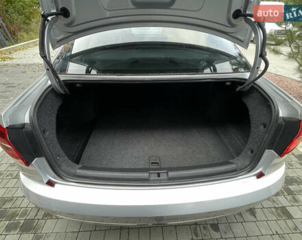 Серый Фольксваген Пассат, объемом двигателя 1.8 л и пробегом 290 тыс. км за 8999 $, фото 36 на Automoto.ua