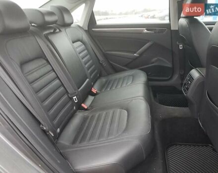 Сірий Фольксваген Пассат, об'ємом двигуна 1.8 л та пробігом 145 тис. км за 2200 $, фото 9 на Automoto.ua