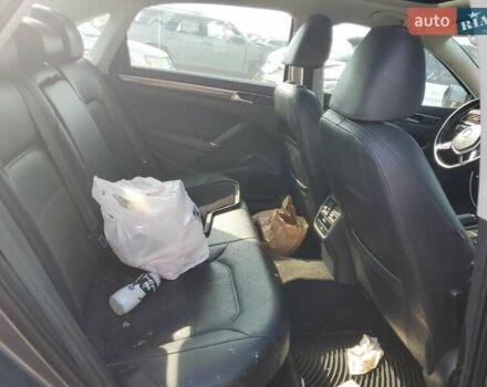 Серый Фольксваген Пассат, объемом двигателя 1.8 л и пробегом 126 тыс. км за 2300 $, фото 9 на Automoto.ua