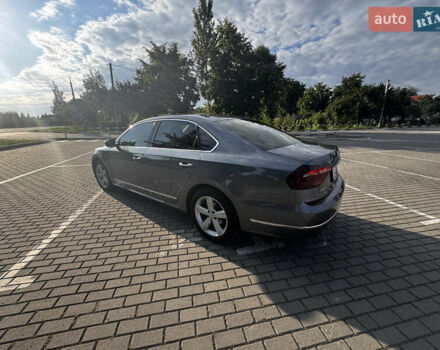 Сірий Фольксваген Пассат, об'ємом двигуна 1.8 л та пробігом 183 тис. км за 12500 $, фото 9 на Automoto.ua