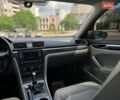Сірий Фольксваген Пассат, об'ємом двигуна 1.8 л та пробігом 201 тис. км за 12500 $, фото 24 на Automoto.ua