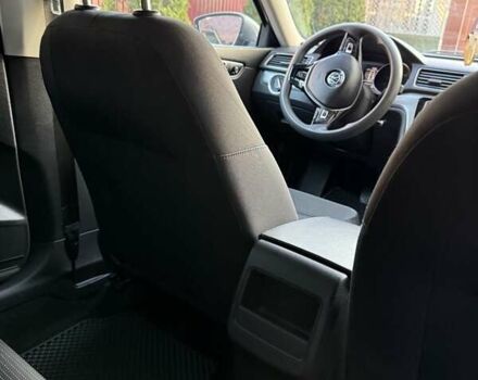 Серый Фольксваген Пассат, объемом двигателя 1.8 л и пробегом 194 тыс. км за 10700 $, фото 16 на Automoto.ua