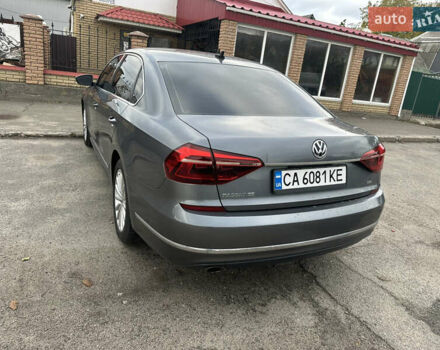 Сірий Фольксваген Пассат, об'ємом двигуна 1.8 л та пробігом 129 тис. км за 13700 $, фото 3 на Automoto.ua