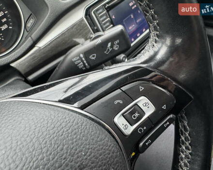 Серый Фольксваген Пассат, объемом двигателя 1.8 л и пробегом 209 тыс. км за 12490 $, фото 21 на Automoto.ua