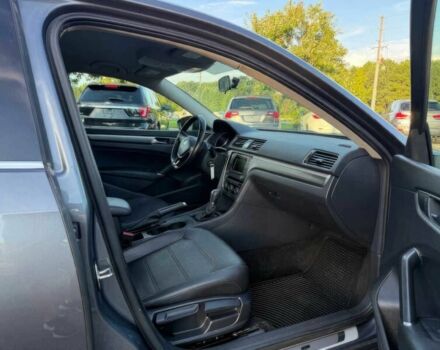 Серый Фольксваген Пассат, объемом двигателя 1.8 л и пробегом 72 тыс. км за 7200 $, фото 8 на Automoto.ua