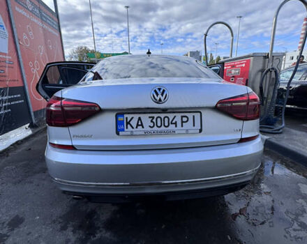 Фольксваген Пассат 2016 в Киеве на Automoto.ua Серый Фольксваген Пассат, объемом двигателя 1.8 л и пробегом 153 тыс. км за 15200 $, фото 18 на Automoto.ua
