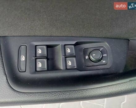 Серый Фольксваген Пассат, объемом двигателя 0 л и пробегом 196 тыс. км за 13777 $, фото 34 на Automoto.ua