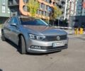 Серый Фольксваген Пассат, объемом двигателя 1.6 л и пробегом 297 тыс. км за 15000 $, фото 3 на Automoto.ua