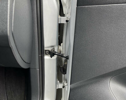 Серый Фольксваген Пассат, объемом двигателя 1.8 л и пробегом 137 тыс. км за 12599 $, фото 38 на Automoto.ua