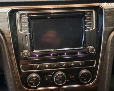 Серый Фольксваген Пассат, объемом двигателя 1.8 л и пробегом 180 тыс. км за 11590 $, фото 6 на Automoto.ua