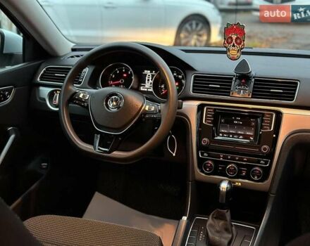 Серый Фольксваген Пассат, объемом двигателя 1.8 л и пробегом 109 тыс. км за 13490 $, фото 20 на Automoto.ua