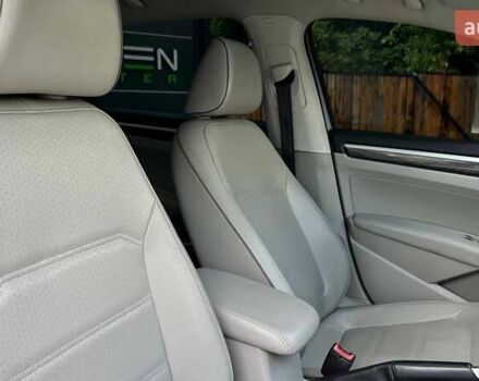 Сірий Фольксваген Пассат, об'ємом двигуна 1.8 л та пробігом 201 тис. км за 12500 $, фото 36 на Automoto.ua