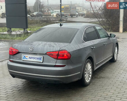 Серый Фольксваген Пассат, объемом двигателя 1.8 л и пробегом 121 тыс. км за 13100 $, фото 4 на Automoto.ua