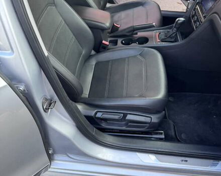 Фольксваген Пассат 2016 в Киеве на Automoto.ua Серый Фольксваген Пассат, объемом двигателя 1.8 л и пробегом 153 тыс. км за 15200 $, фото 39 на Automoto.ua