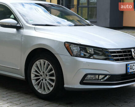 Сірий Фольксваген Пассат, об'ємом двигуна 1.8 л та пробігом 139 тис. км за 14400 $, фото 2 на Automoto.ua