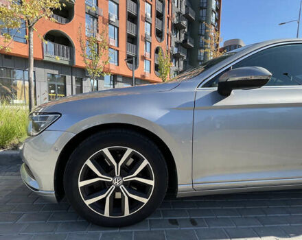 Серый Фольксваген Пассат, объемом двигателя 1.6 л и пробегом 297 тыс. км за 15000 $, фото 12 на Automoto.ua