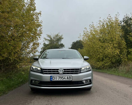 Серый Фольксваген Пассат, объемом двигателя 1.8 л и пробегом 137 тыс. км за 12599 $, фото 4 на Automoto.ua