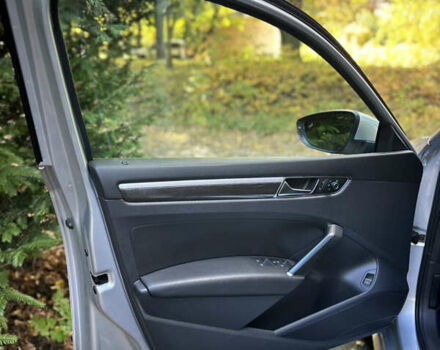 Серый Фольксваген Пассат, объемом двигателя 1.8 л и пробегом 165 тыс. км за 14200 $, фото 8 на Automoto.ua