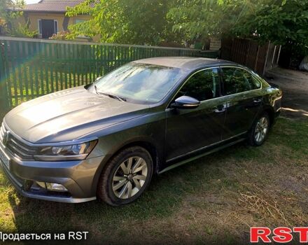 Сірий Фольксваген Пассат, об'ємом двигуна 1.8 л та пробігом 160 тис. км за 10000 $, фото 3 на Automoto.ua