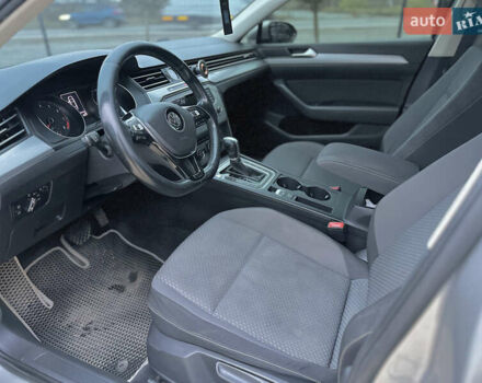 Серый Фольксваген Пассат, объемом двигателя 1.4 л и пробегом 274 тыс. км за 12900 $, фото 15 на Automoto.ua