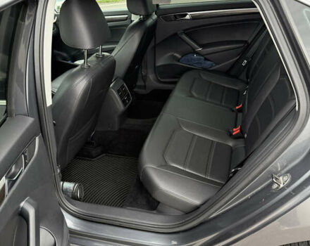 Серый Фольксваген Пассат, объемом двигателя 1.8 л и пробегом 112 тыс. км за 14300 $, фото 12 на Automoto.ua