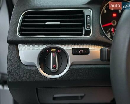 Серый Фольксваген Пассат, объемом двигателя 1.8 л и пробегом 109 тыс. км за 13490 $, фото 30 на Automoto.ua