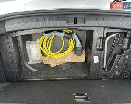 Сірий Фольксваген Пассат, об'ємом двигуна 1.4 л та пробігом 215 тис. км за 17300 $, фото 41 на Automoto.ua