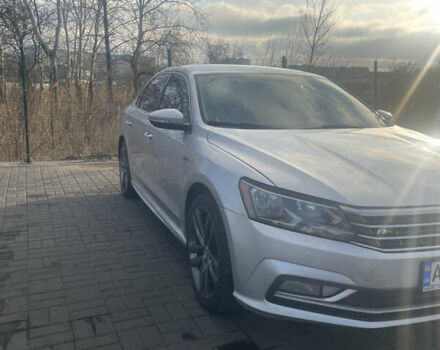 Серый Фольксваген Пассат, объемом двигателя 1.8 л и пробегом 240 тыс. км за 11500 $, фото 12 на Automoto.ua