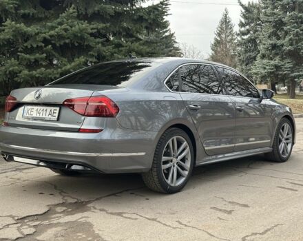 Сірий Фольксваген Пассат, об'ємом двигуна 1.8 л та пробігом 185 тис. км за 14600 $, фото 6 на Automoto.ua