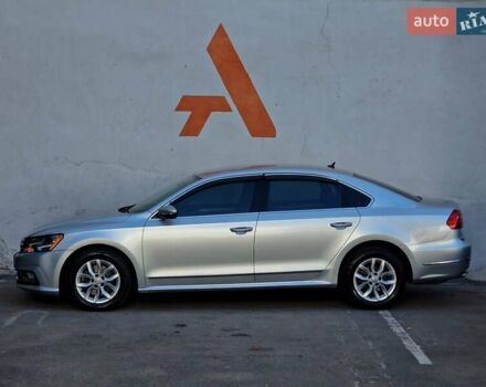 Серый Фольксваген Пассат, объемом двигателя 1.8 л и пробегом 169 тыс. км за 11490 $, фото 21 на Automoto.ua