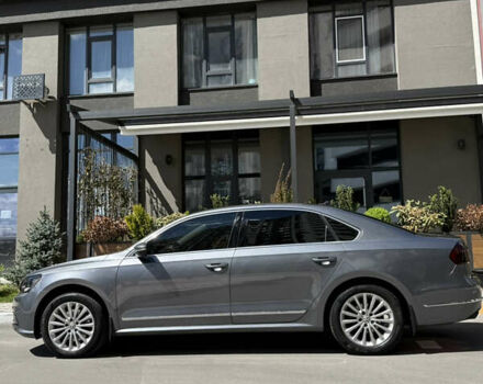 Серый Фольксваген Пассат, объемом двигателя 1.8 л и пробегом 184 тыс. км за 13500 $, фото 7 на Automoto.ua