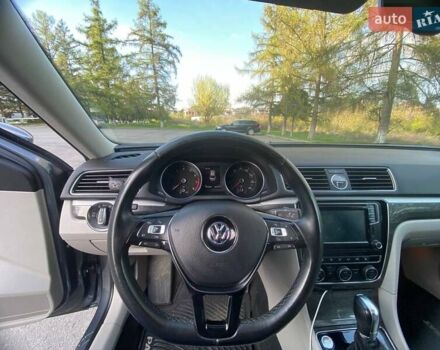 Серый Фольксваген Пассат, объемом двигателя 1.8 л и пробегом 185 тыс. км за 14800 $, фото 21 на Automoto.ua