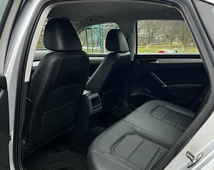 Серый Фольксваген Пассат, объемом двигателя 1.8 л и пробегом 190 тыс. км за 16000 $, фото 22 на Automoto.ua