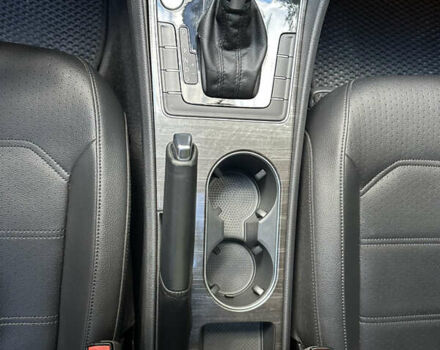 Серый Фольксваген Пассат, объемом двигателя 1.8 л и пробегом 165 тыс. км за 14200 $, фото 16 на Automoto.ua