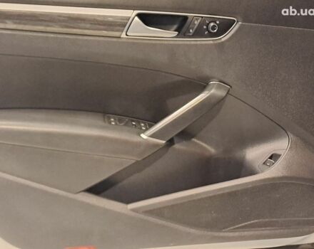 Серый Фольксваген Пассат, объемом двигателя 1.8 л и пробегом 180 тыс. км за 11590 $, фото 9 на Automoto.ua