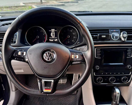 Серый Фольксваген Пассат, объемом двигателя 1.8 л и пробегом 118 тыс. км за 12899 $, фото 14 на Automoto.ua