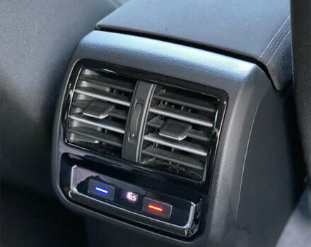 Серый Фольксваген Пассат, объемом двигателя 1.6 л и пробегом 313 тыс. км за 12900 $, фото 24 на Automoto.ua