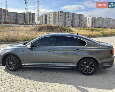 Серый Фольксваген Пассат, объемом двигателя 1.97 л и пробегом 320 тыс. км за 19000 $, фото 5 на Automoto.ua