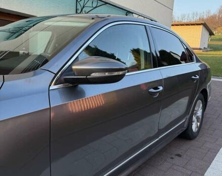 Серый Фольксваген Пассат, объемом двигателя 1.8 л и пробегом 194 тыс. км за 10700 $, фото 9 на Automoto.ua