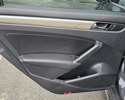 Фольксваген Пассат 2016 в Киеве на Automoto.ua Серый Фольксваген Пассат, объемом двигателя 1.8 л и пробегом 170 тыс. км за 4700 $, фото 16 на Automoto.ua