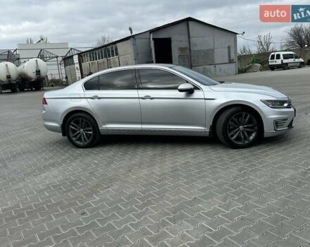 Сірий Фольксваген Пассат, об'ємом двигуна 1.4 л та пробігом 215 тис. км за 17300 $, фото 11 на Automoto.ua