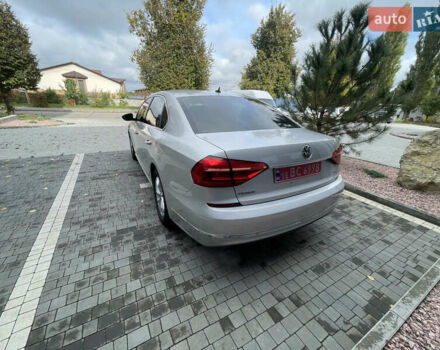 Серый Фольксваген Пассат, объемом двигателя 1.8 л и пробегом 290 тыс. км за 8999 $, фото 10 на Automoto.ua