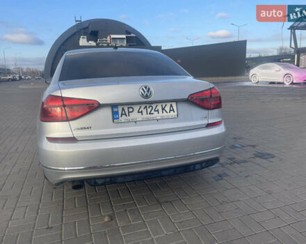 Серый Фольксваген Пассат, объемом двигателя 1.8 л и пробегом 240 тыс. км за 11500 $, фото 1 на Automoto.ua
