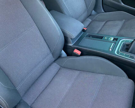 Серый Фольксваген Пассат, объемом двигателя 1.6 л и пробегом 313 тыс. км за 12900 $, фото 22 на Automoto.ua