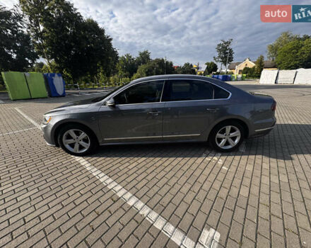 Сірий Фольксваген Пассат, об'ємом двигуна 1.8 л та пробігом 183 тис. км за 12500 $, фото 4 на Automoto.ua