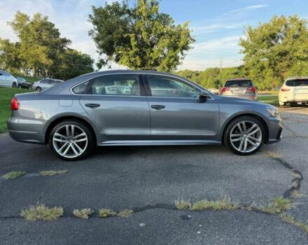 Серый Фольксваген Пассат, объемом двигателя 1.8 л и пробегом 72 тыс. км за 7200 $, фото 3 на Automoto.ua