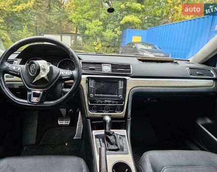 Серый Фольксваген Пассат, объемом двигателя 1.8 л и пробегом 170 тыс. км за 4700 $, фото 17 на Automoto.ua