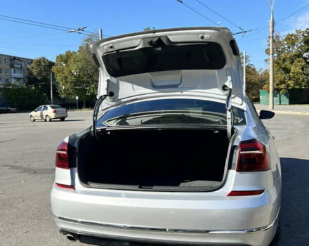 Серый Фольксваген Пассат, объемом двигателя 1.8 л и пробегом 157 тыс. км за 14800 $, фото 9 на Automoto.ua