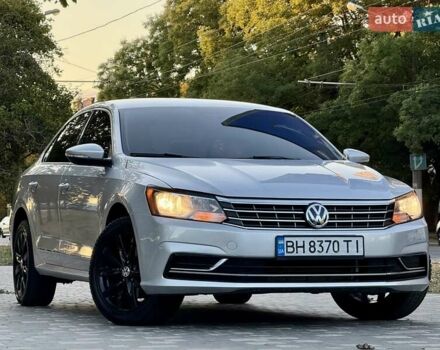 Сірий Фольксваген Пассат, об'ємом двигуна 1.8 л та пробігом 239 тис. км за 10700 $, фото 20 на Automoto.ua