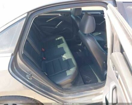 Сірий Фольксваген Пассат, об'ємом двигуна 0 л та пробігом 82 тис. км за 2000 $, фото 7 на Automoto.ua